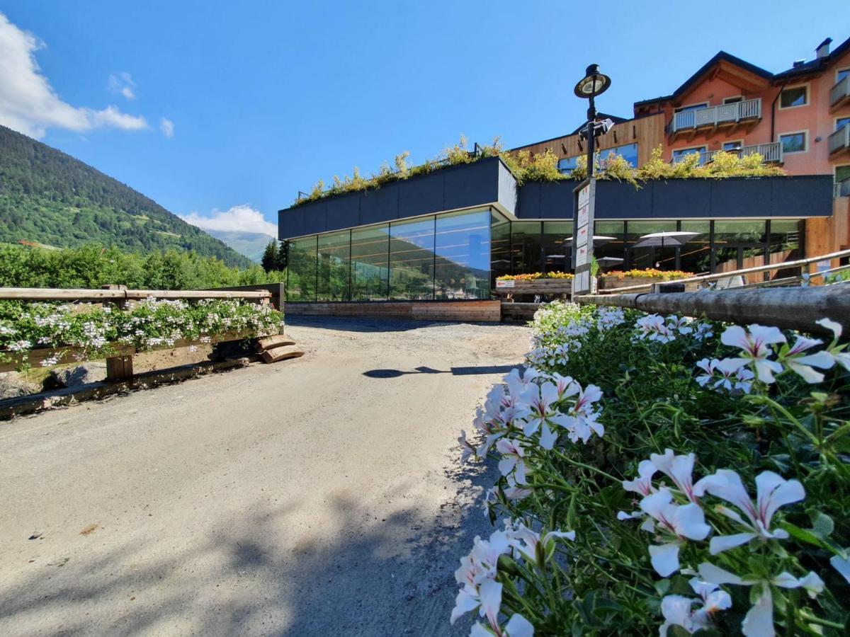 פונטה די לניו Residence Adamello Resort מראה חיצוני תמונה