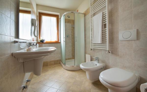 פונטה די לניו Residence Adamello Resort חדר תמונה